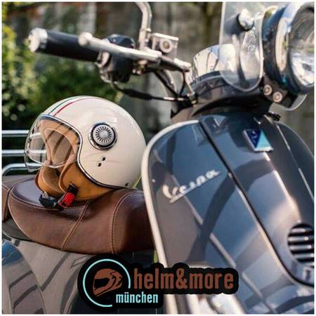 helm & more münchen Katalog | Helmet Catalogue | 22.7.2021 - 31.8.2021