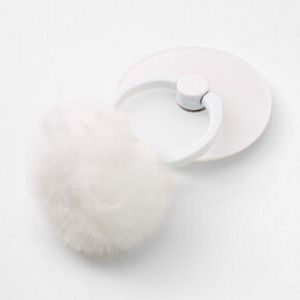 White Poof Ring Stand für 5,59€ in Claire's