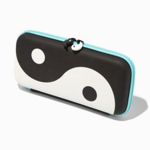 Yin Yang Protective Tech Case - Fits Nintendo Switch™ für 20,99€ in Claire's