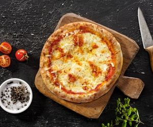 La Pizza Mini Margherita für 8,95€ in Bofrost