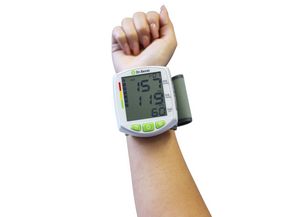 Blutdruckmessgerät für das Handgelenk BP880W für 5,99€ in Thomas Philipps